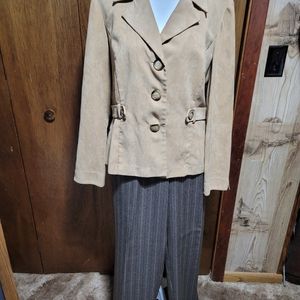 2 piece Pants suit